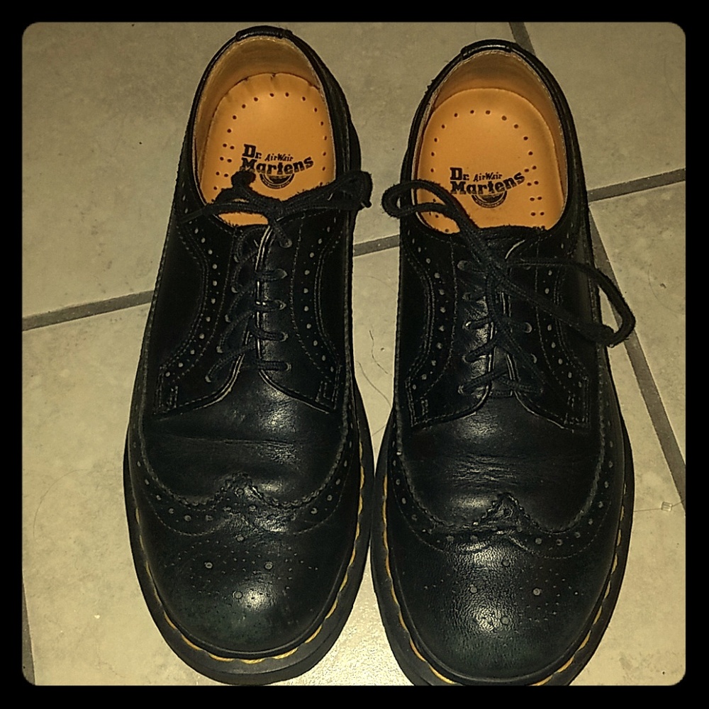 Black  oxford Doc Martins